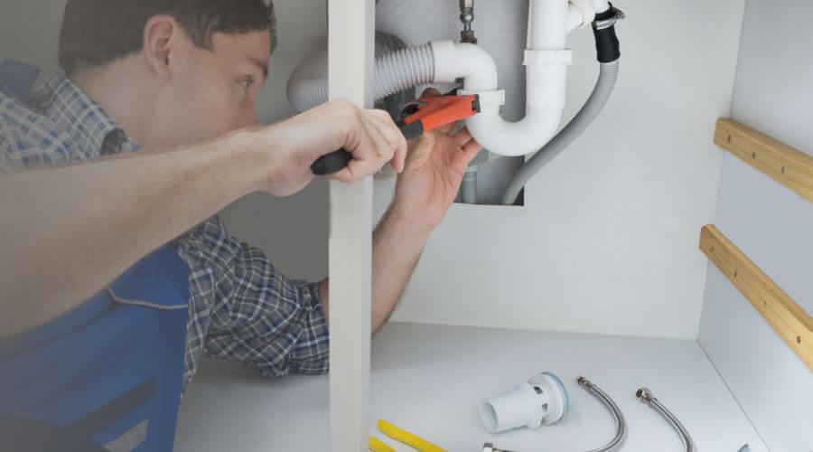 Expert burst pipe repair services in Dardanelle, AR
